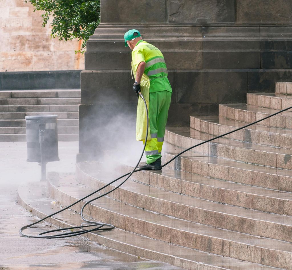 How Often Should You Schedule Soft wash House Cleaning in Virginia?